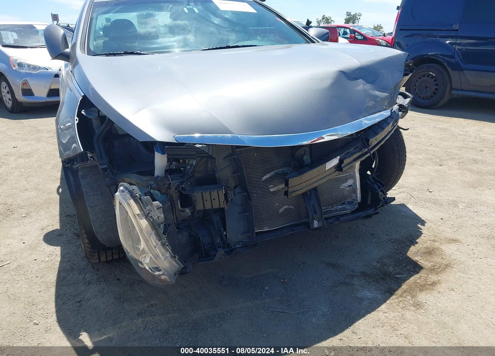 2013 HYUNDAI SONATA GLS VIN: 5NPEB4AC9DH702228