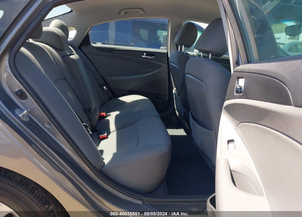 2013 HYUNDAI SONATA GLS VIN: 5NPEB4AC9DH702228