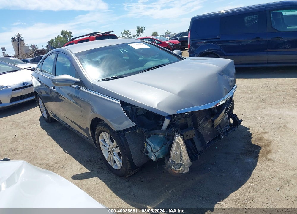 2013 HYUNDAI SONATA GLS VIN: 5NPEB4AC9DH702228