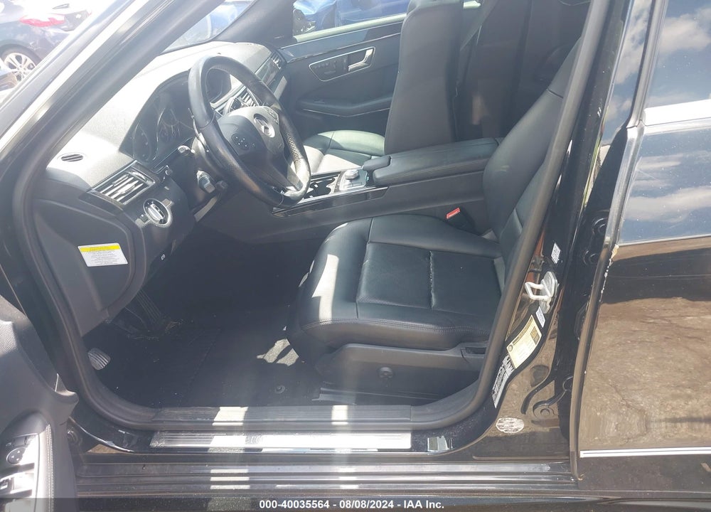 2011 MERCEDES-BENZ E 350 VIN: WDDHF5GB1BA266152