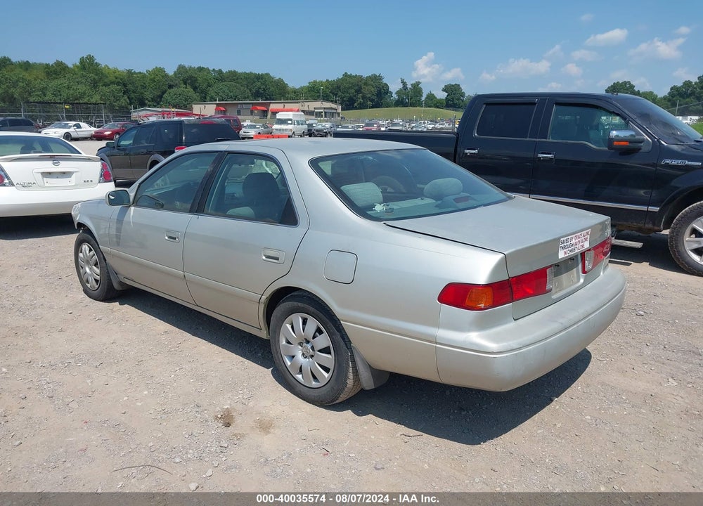 2000 TOYOTA CAMRY LE VIN: 4T1BG22K6YU646447