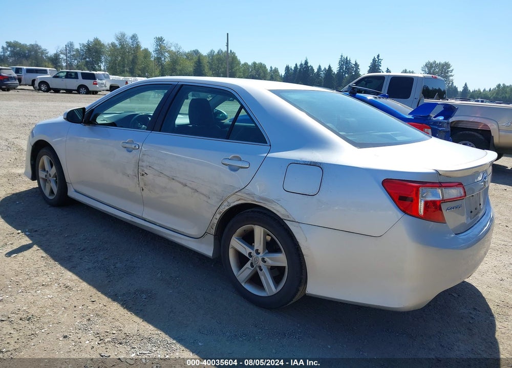 2014 TOYOTA CAMRY SE VIN: 4T1BF1FK2EU401549
