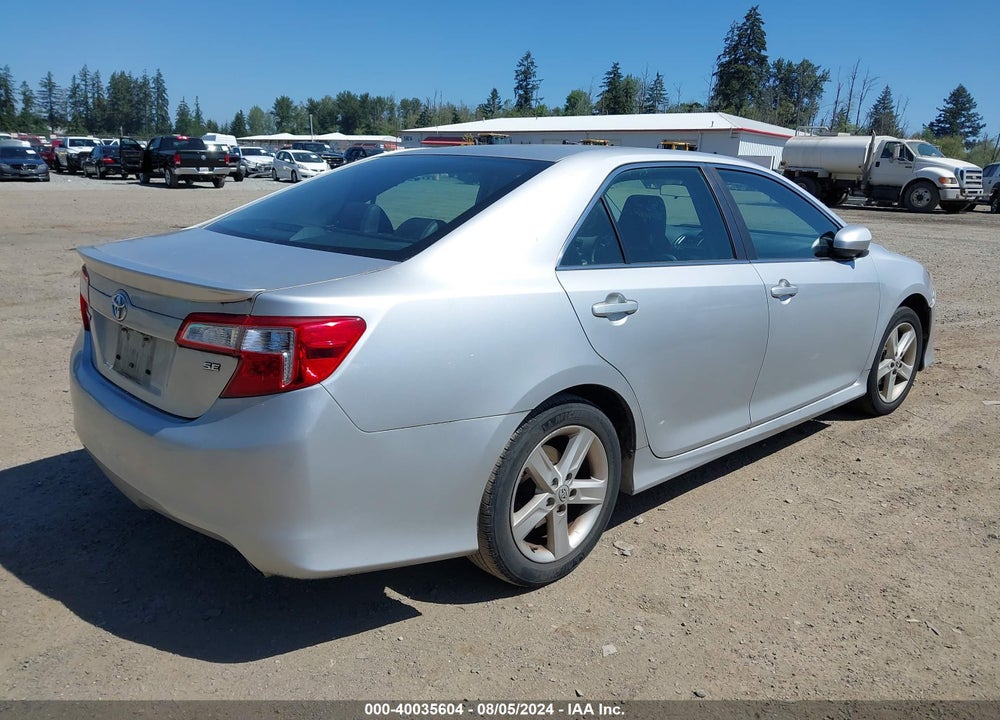 2014 TOYOTA CAMRY SE VIN: 4T1BF1FK2EU401549