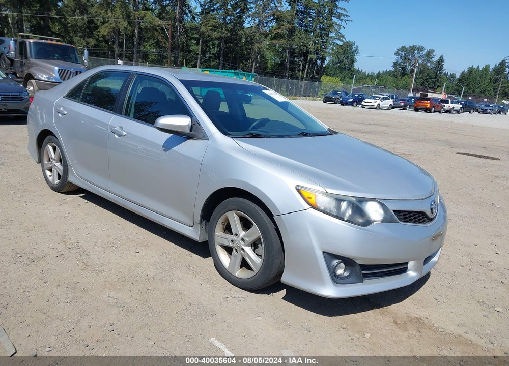 2014 TOYOTA CAMRY SE VIN: 4T1BF1FK2EU401549