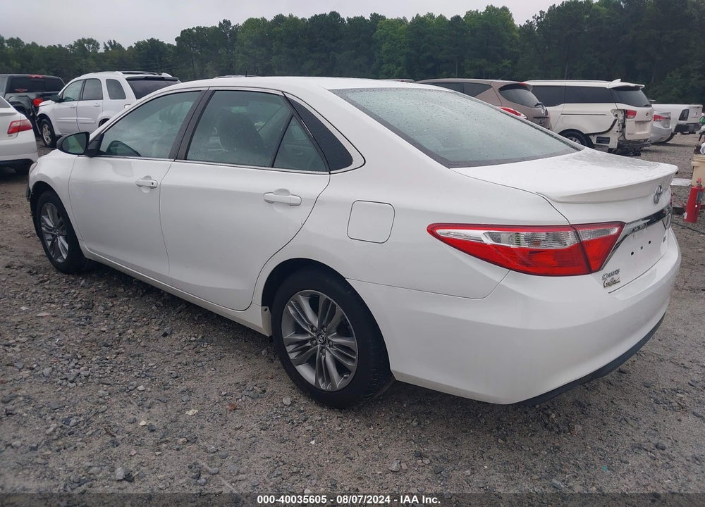 2017 TOYOTA CAMRY SE VIN: 4T1BF1FK8HU678646