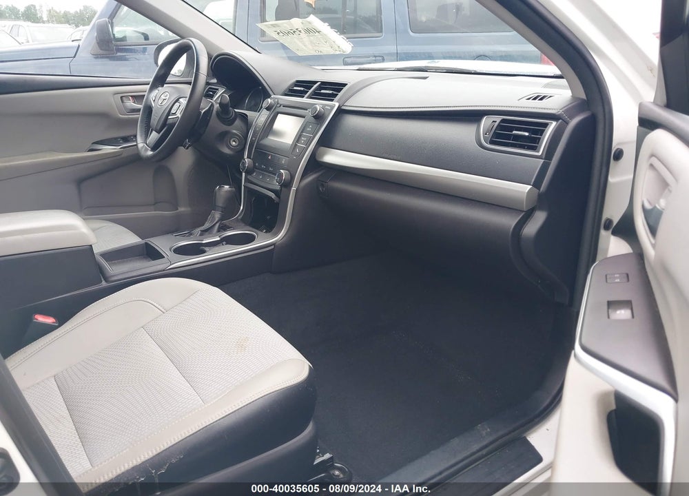 2017 TOYOTA CAMRY SE VIN: 4T1BF1FK8HU678646