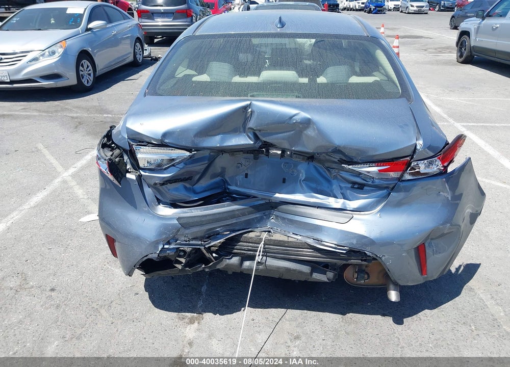 2022 TOYOTA COROLLA LE VIN: JTDEPMAE2NJ193787