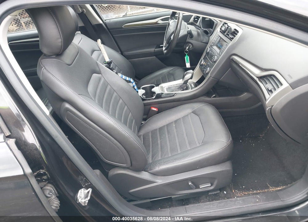 2015 FORD FUSION HYBRID SE VIN: 3FA6P0LUXFR201861