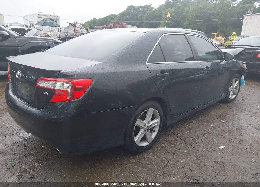 2014 TOYOTA CAMRY SE VIN: 4T1BF1FK1EU325774
