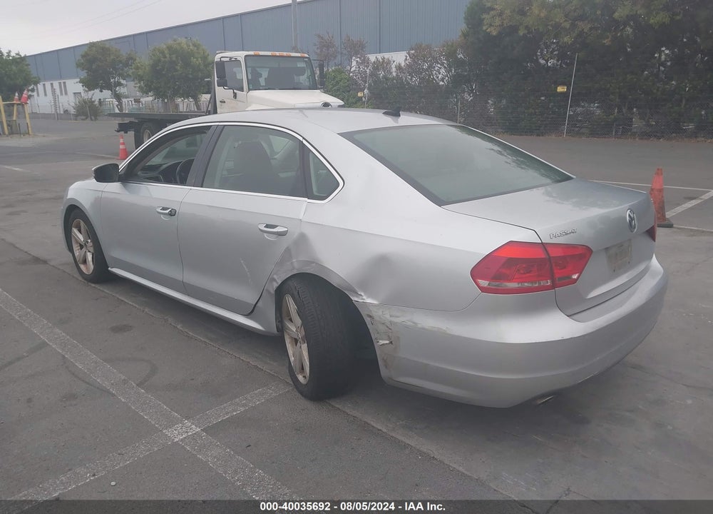 2013 VOLKSWAGEN PASSAT 2.5L SE VIN: 1VWBP7A38DC036641