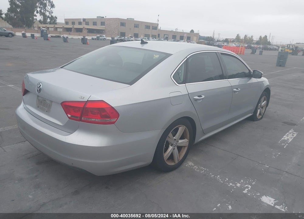 2013 VOLKSWAGEN PASSAT 2.5L SE VIN: 1VWBP7A38DC036641