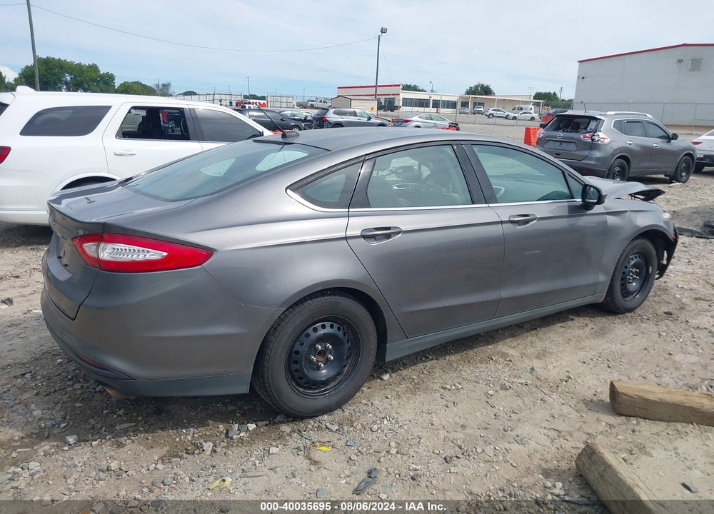 2013 FORD FUSION S VIN: 3FA6P0G77DR211586