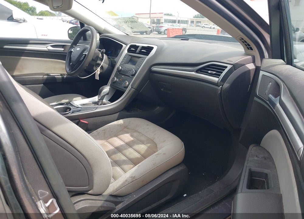2013 FORD FUSION S VIN: 3FA6P0G77DR211586