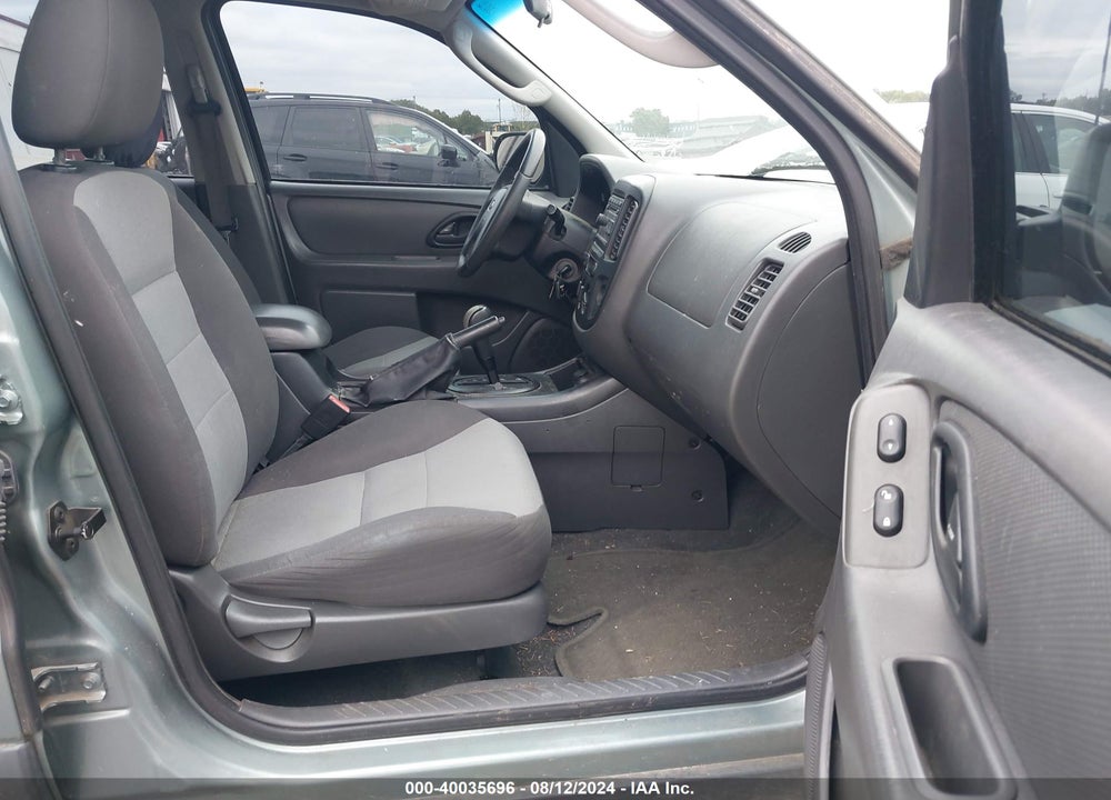 2006 FORD ESCAPE XLS/XLS MANUAL VIN: 1FMYU02Z36KB48140