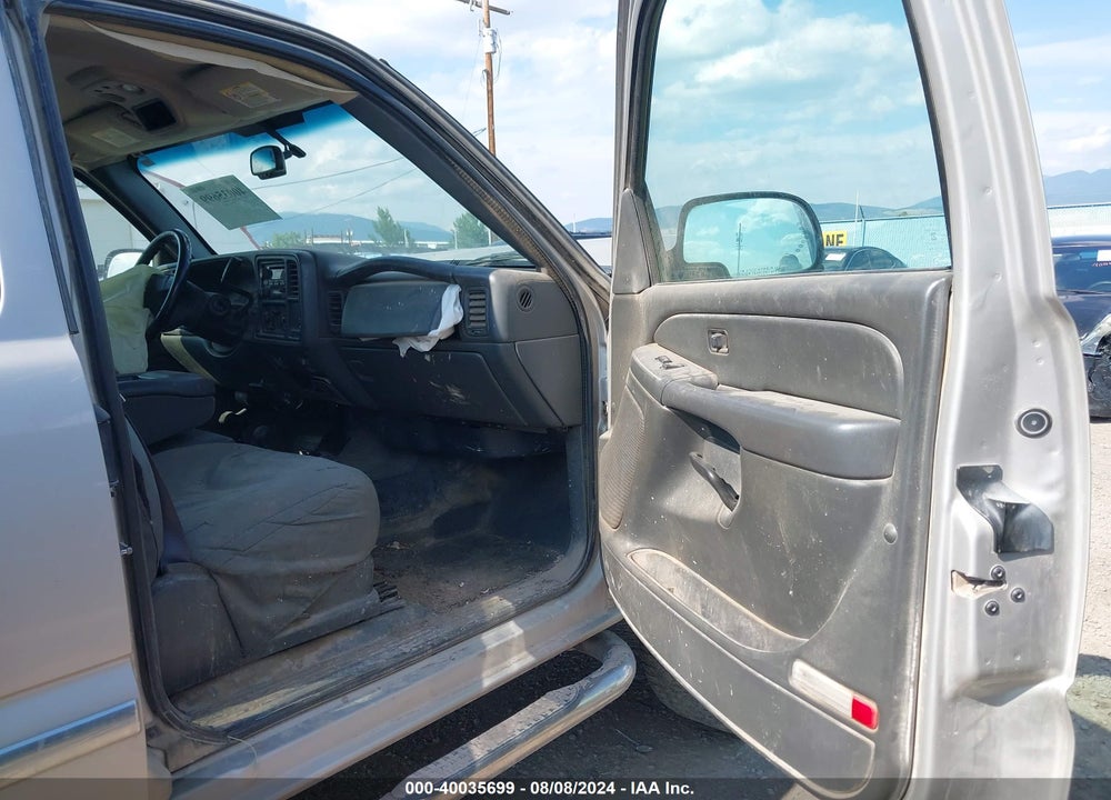 2006 GMC SIERRA 2500HD SLE1 VIN: 1GTHK29UX6E269388