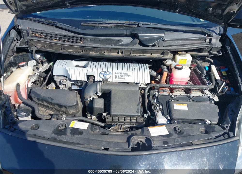 2015 TOYOTA PRIUS TWO VIN: JTDKN3DU3F0460013