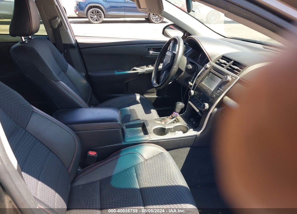 2015 TOYOTA CAMRY SE VIN: 4T1BF1FK9FU995560