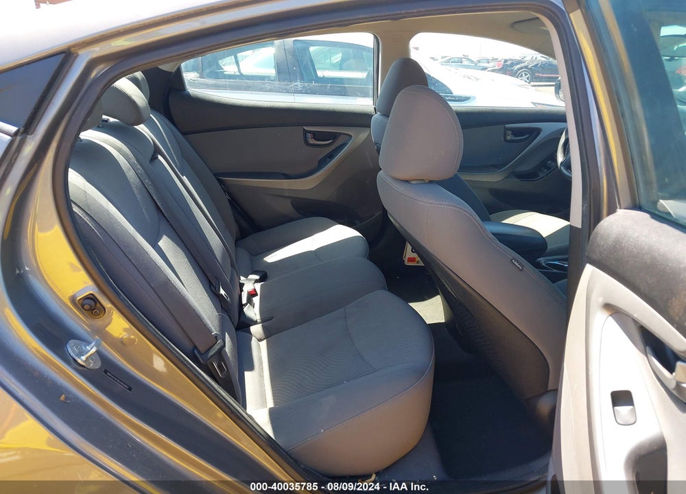 2014 HYUNDAI ELANTRA SE VIN: 5NPDH4AE8EH455684
