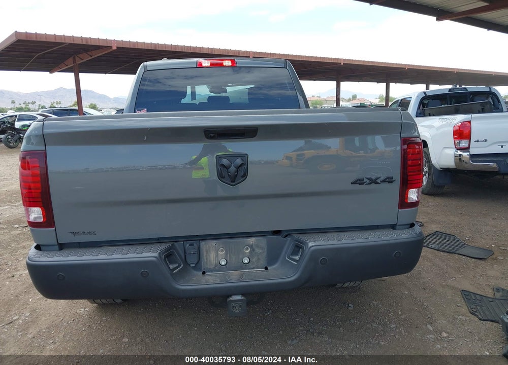 2022 RAM 1500 CLASSIC WARLOCK QUAD CAB 4X4 6'4 BOX VIN: 1C6RR7GG5NS225641