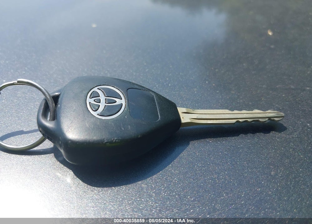 2011 TOYOTA CAMRY SE VIN: 4T1BF3EK2BU645517