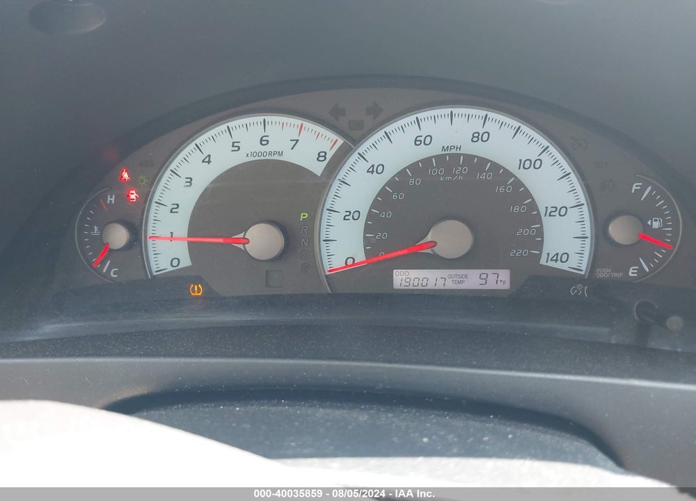 2011 TOYOTA CAMRY SE VIN: 4T1BF3EK2BU645517