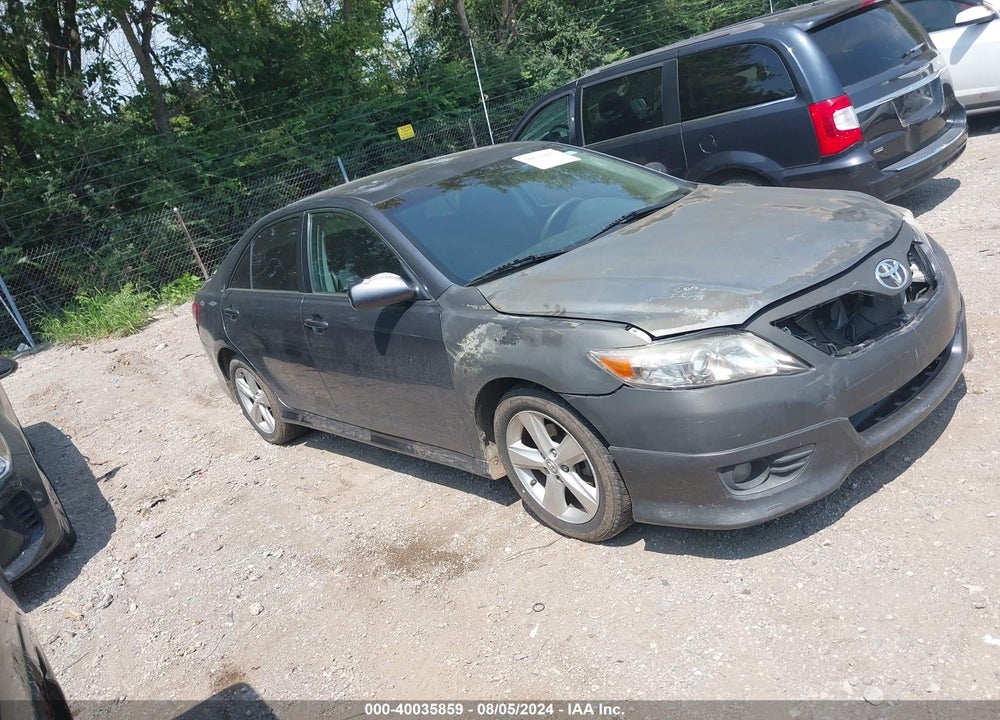 2011 TOYOTA CAMRY SE VIN: 4T1BF3EK2BU645517