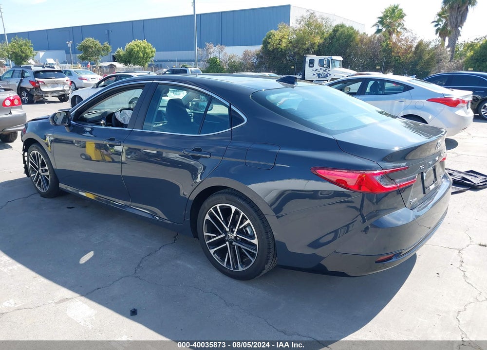 2025 TOYOTA CAMRY XLE VIN: 4T1DAACK5SU510532