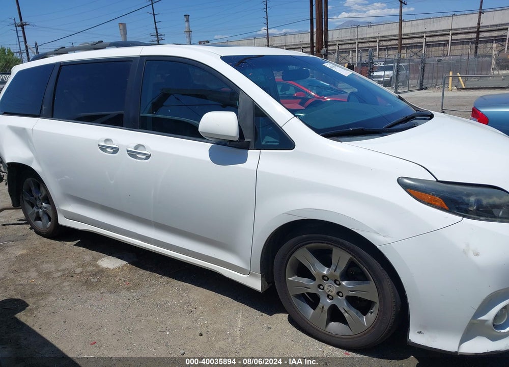 2015 TOYOTA SIENNA VIN: 5TDXK3DC3FS679136