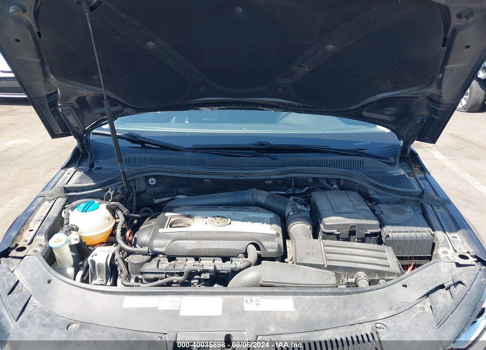 2013 VOLKSWAGEN CC 2.0T LUX VIN: WVWRP7AN6DE525689