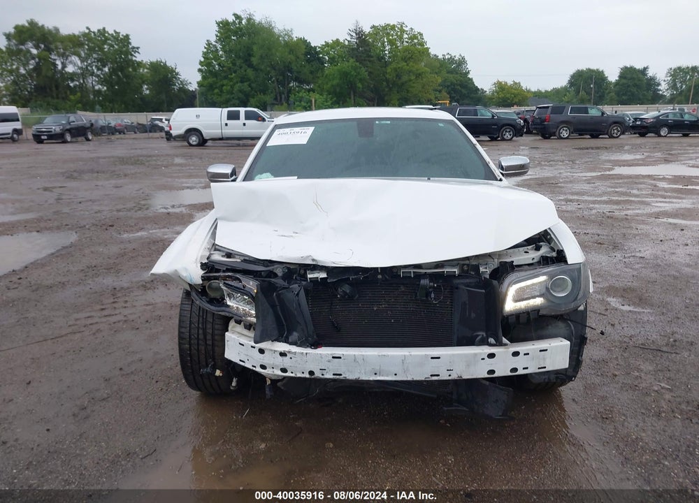 2018 CHRYSLER 300 300S VIN: 2C3CCABGXJH214113