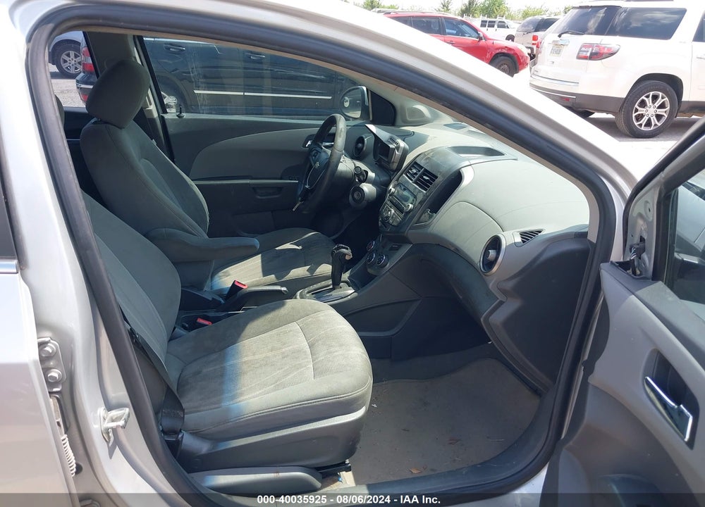 2014 CHEVROLET SONIC LT AUTO VIN: 1G1JC5SH3E4141052