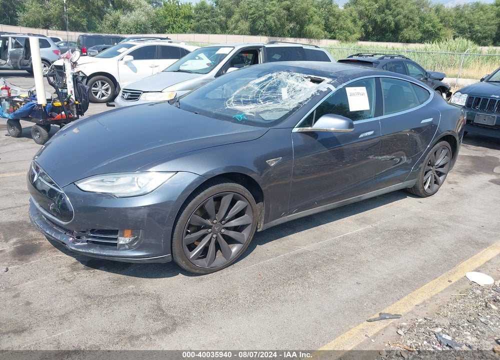2015 TESLA MODEL S 70D/85D/P85D VIN: 5YJSA1H27FF084457