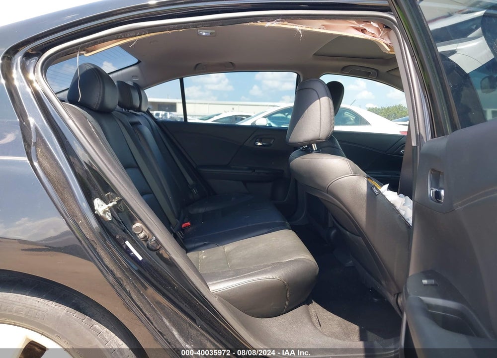 2014 HONDA ACCORD VIN: 1HGCR3F85EA038411
