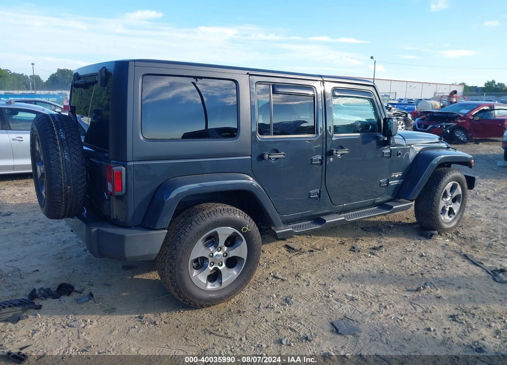 2017 JEEP WRANGLER UNLIMITED SAHARA 4X4 VIN: 1C4BJWEG3HL733071