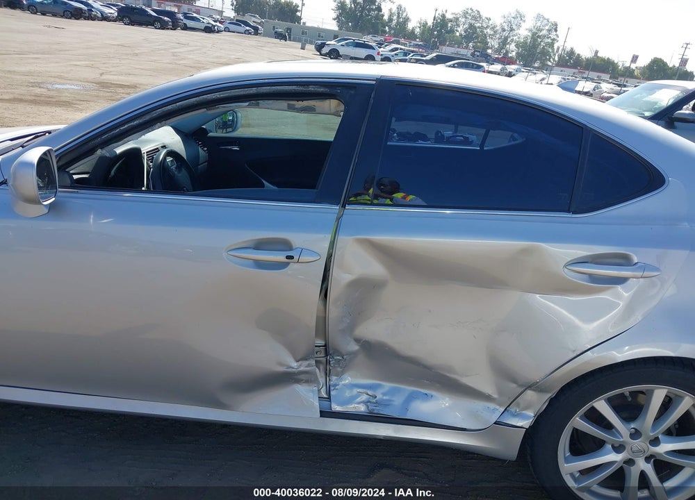 2007 LEXUS IS 250 VIN: JTHBK262775029837