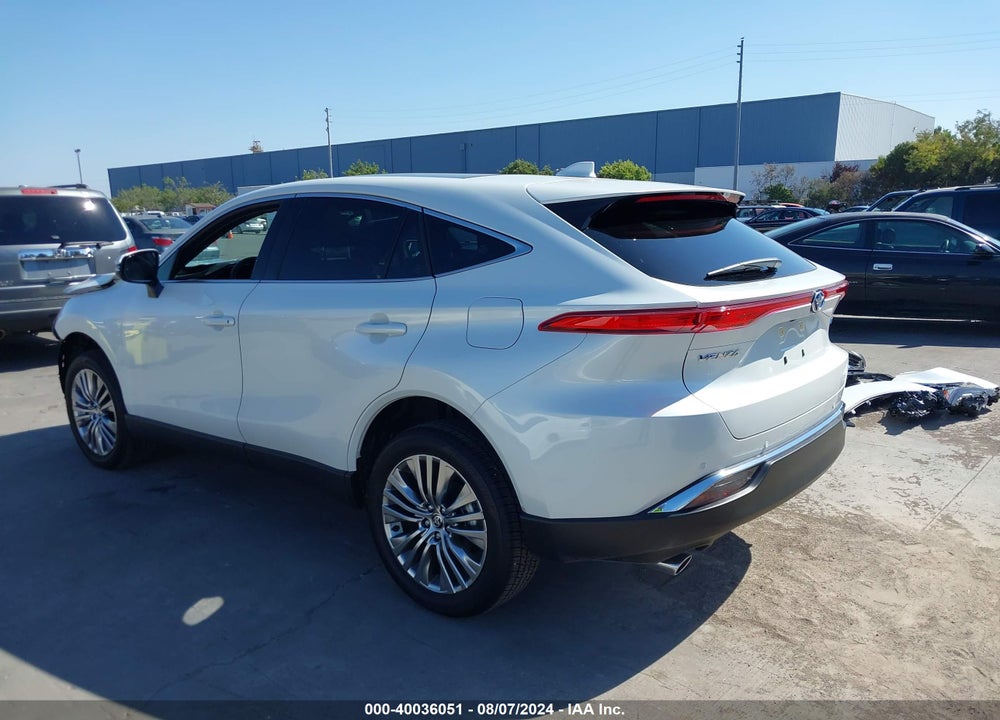 2024 TOYOTA VENZA LIMITED VIN: JTEAAAAH8RJ166118