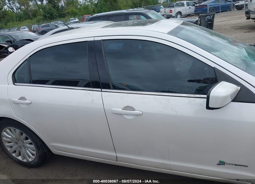 2012 FORD FUSION HYBRID VIN: 3FADP0L39CR288548