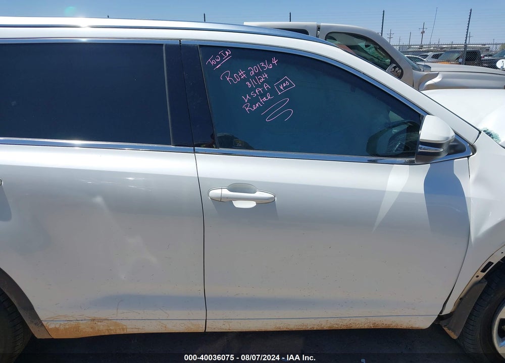 2015 TOYOTA HIGHLANDER LIMITED V6 VIN: 5TDDKRFH3FS155614