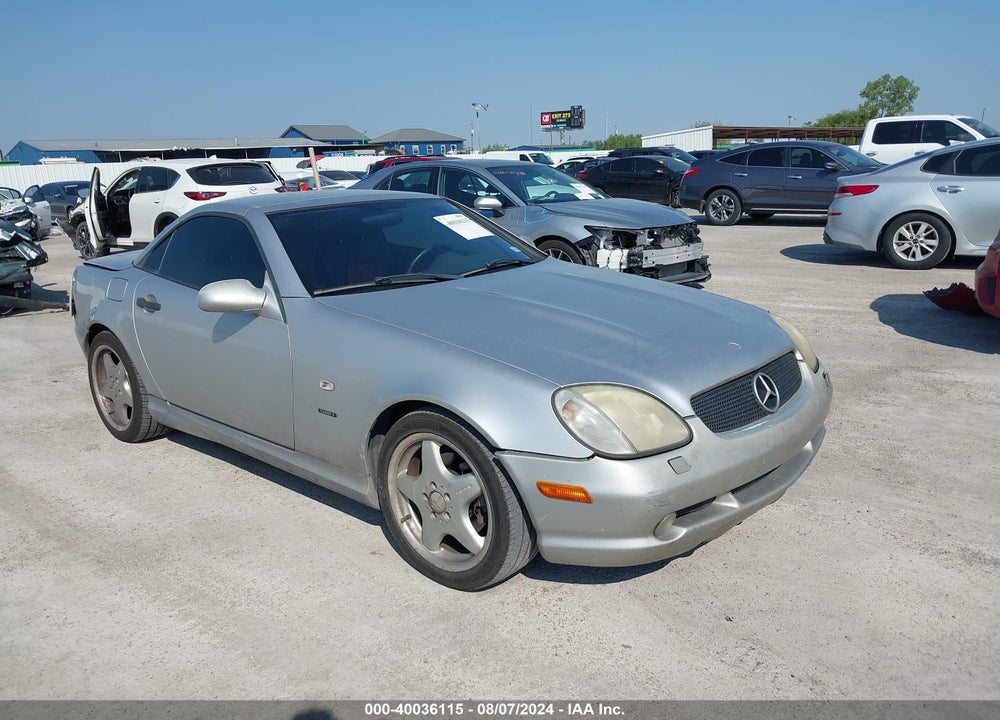 1999 MERCEDES-BENZ SLK 230 KOMPRESSOR VIN: WDBKK47F6XF109895