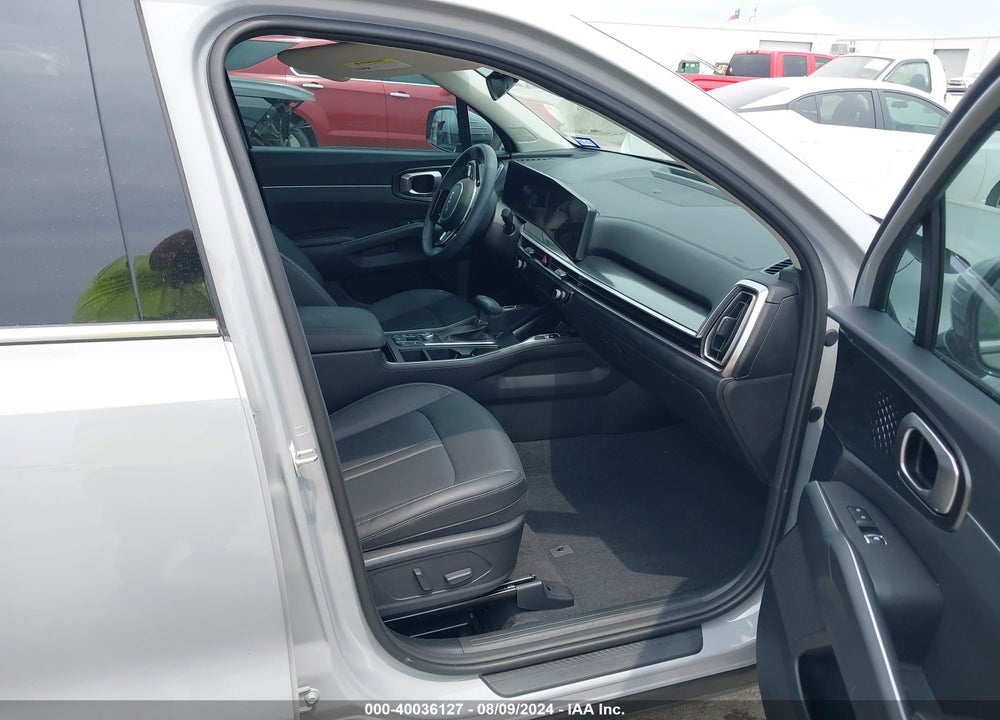 2024 KIA SORENTO EX VIN: 5XYRH4JF2RG253824