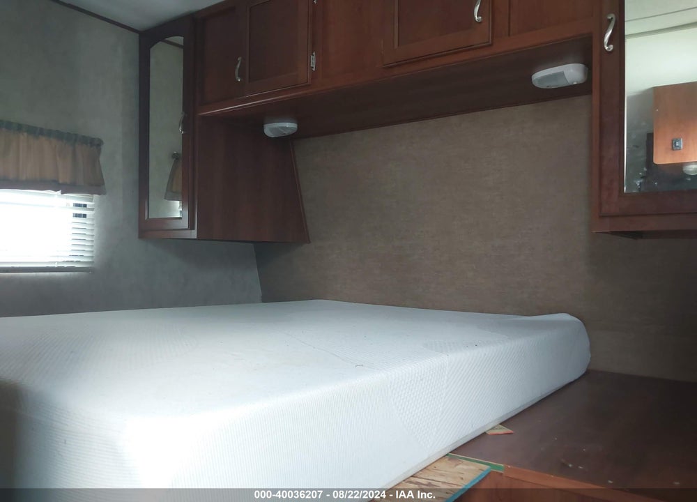 2015 TRAILER AVENGER TRAVEL VIN: 5ZT2AVSB4FB906374