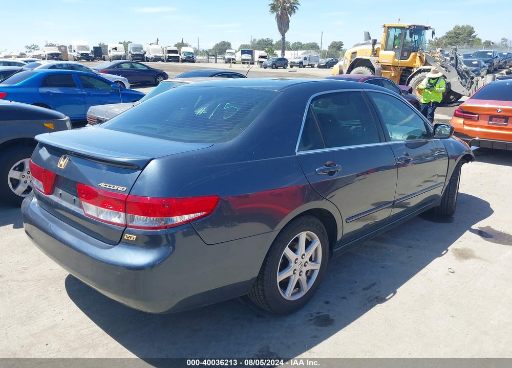 2003 HONDA ACCORD 3.0 EX VIN: 1HGCM66813A062556