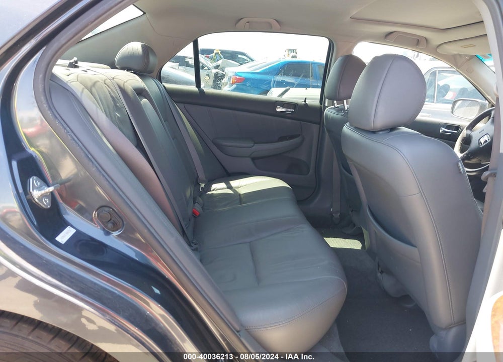 2003 HONDA ACCORD 3.0 EX VIN: 1HGCM66813A062556