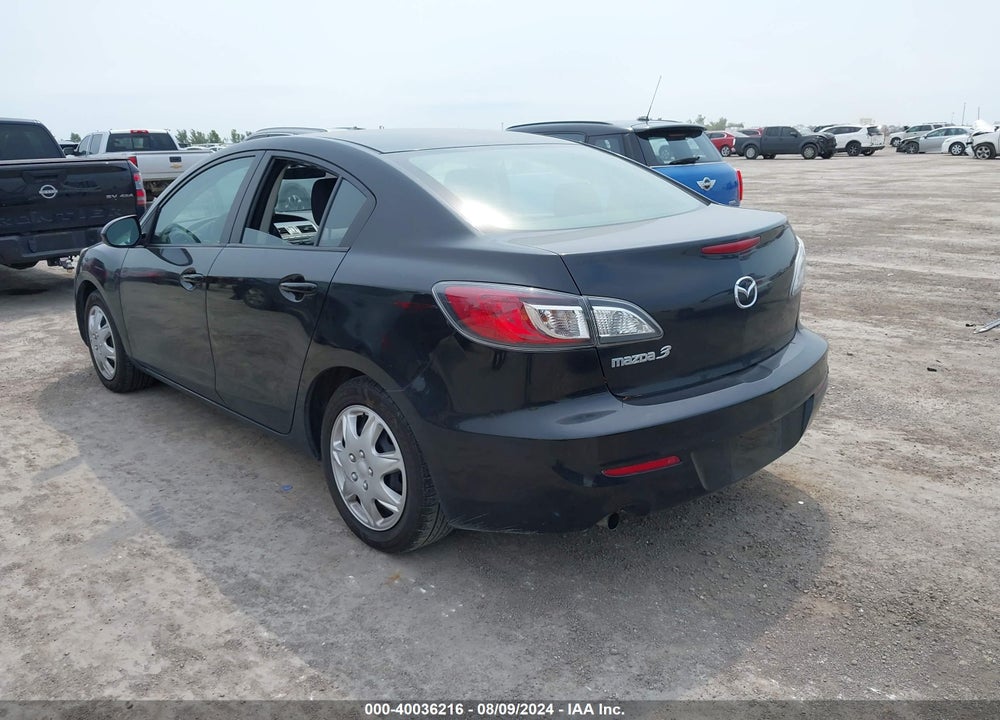 2012 MAZDA 3 I SPORT VIN: JM1BL1UF7C1557779