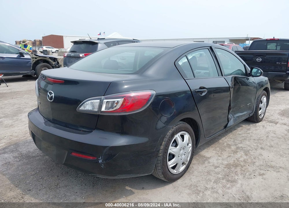 2012 MAZDA 3 I SPORT VIN: JM1BL1UF7C1557779