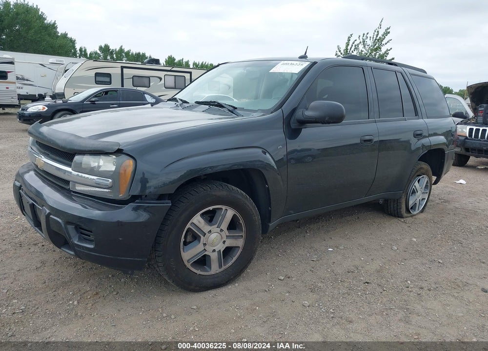 2005 CHEVROLET TRAILBLAZER LS VIN: 1GNDT13S652178641