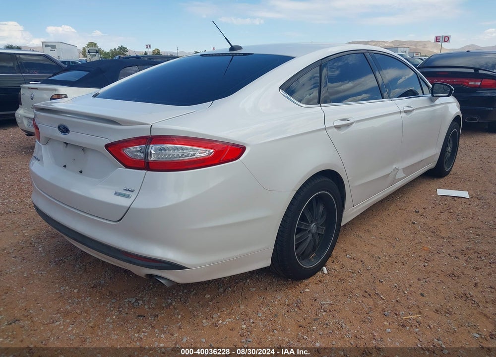 2013 FORD FUSION SE VIN: 3FA6P0HR0DR285562