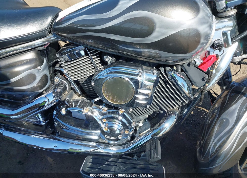 2005 YAMAHA XVS1100 A VIN: JYAVP11Y95A008400