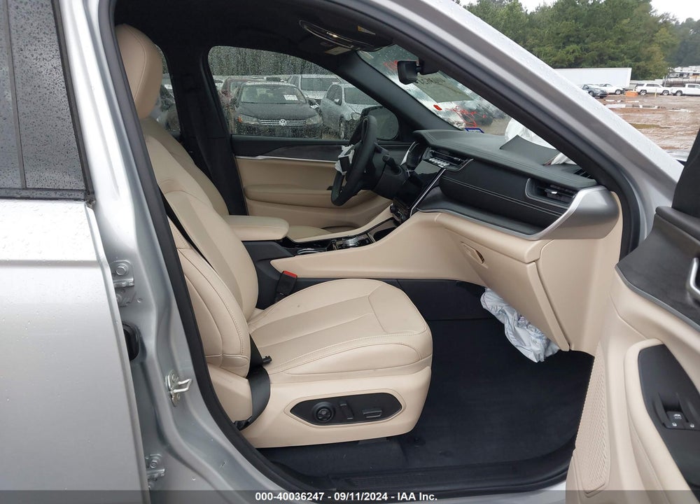 2023 JEEP GRAND CHEROKEE L LIMITED 4X4 VIN: 1C4RJKBG7P8852254