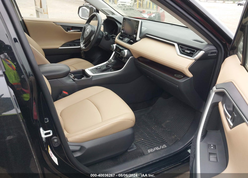 2019 TOYOTA RAV4 LIMITED VIN: JTMN1RFV5KD002669